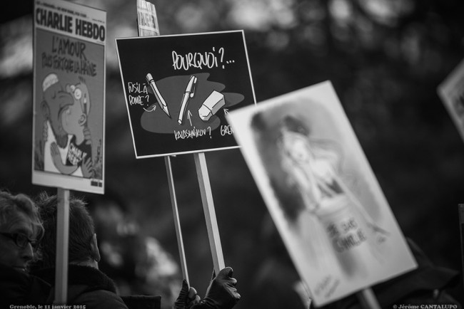 Rassemblement Charlie Hebdo Grenoble